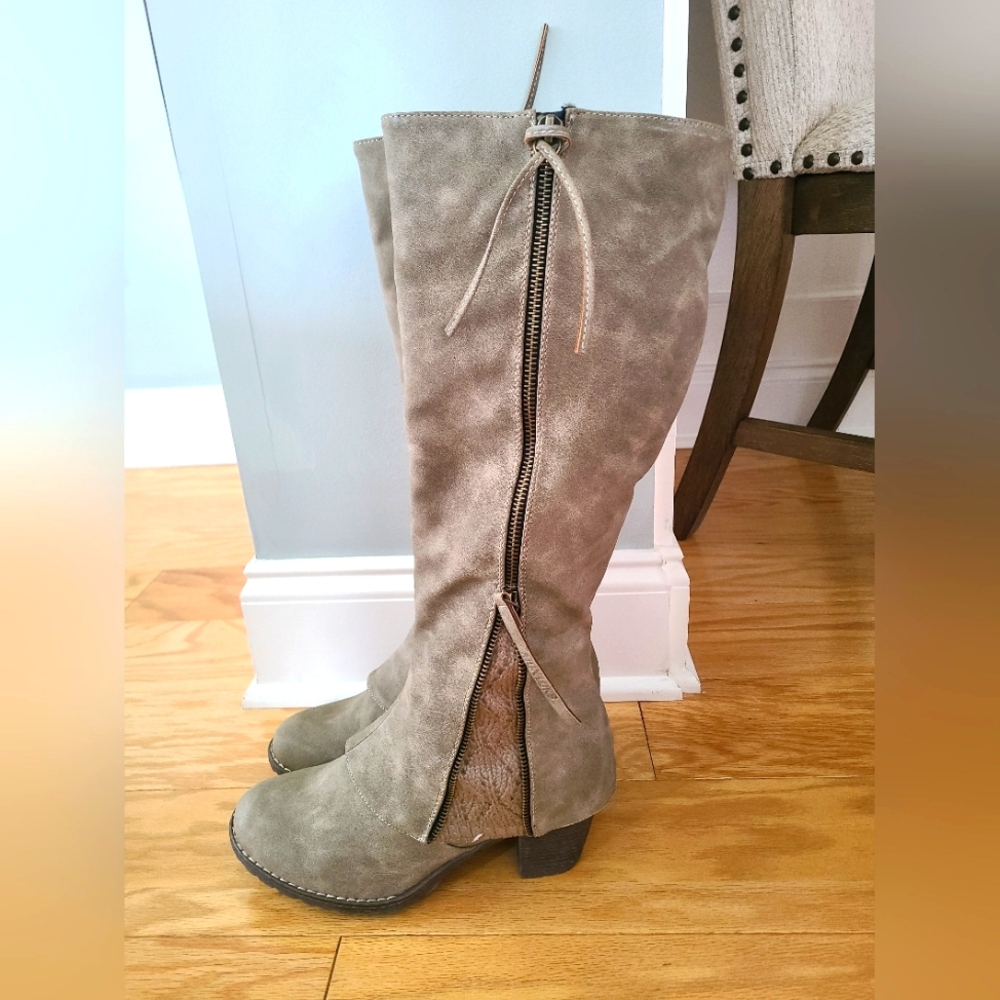 MUK LUKS WOMEN'S LACY KNEE HIGH FLAT TALL WINTER BOOTS